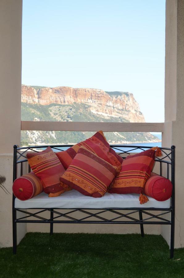 La Douceur De Cassis Apartment Ngoại thất bức ảnh