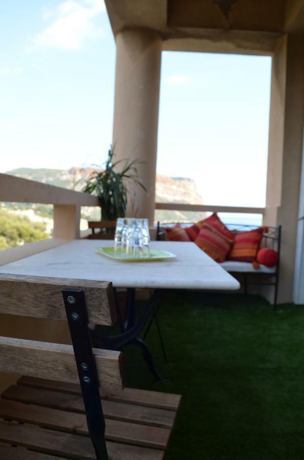 La Douceur De Cassis Apartment Ngoại thất bức ảnh