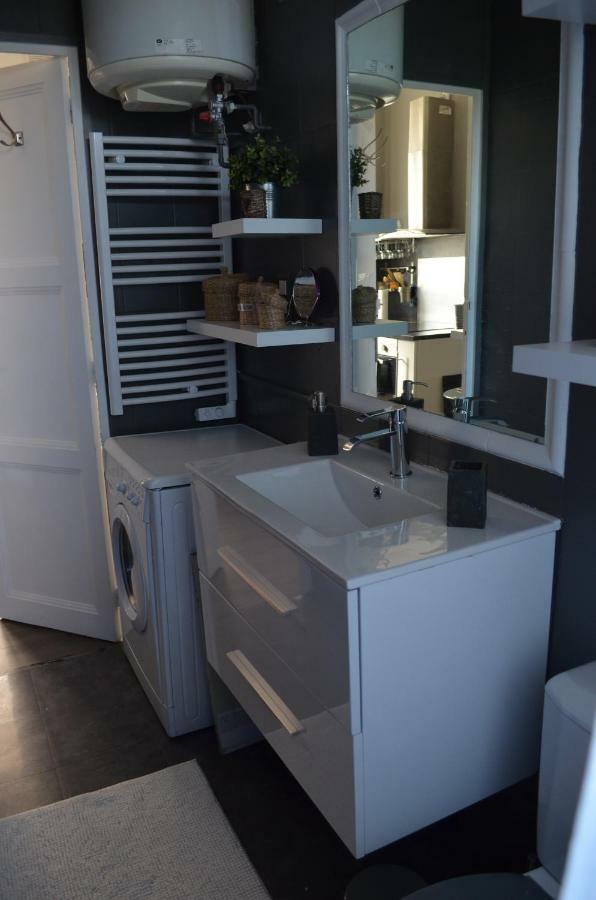 La Douceur De Cassis Apartment Ngoại thất bức ảnh