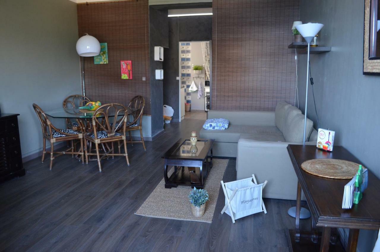 La Douceur De Cassis Apartment Ngoại thất bức ảnh